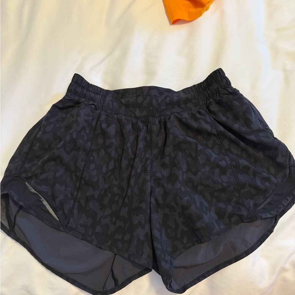 lululemon Hotty Hot shorts